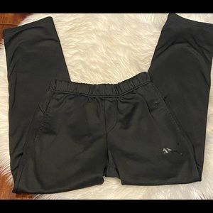 Men's Puma black sweatpants sz M